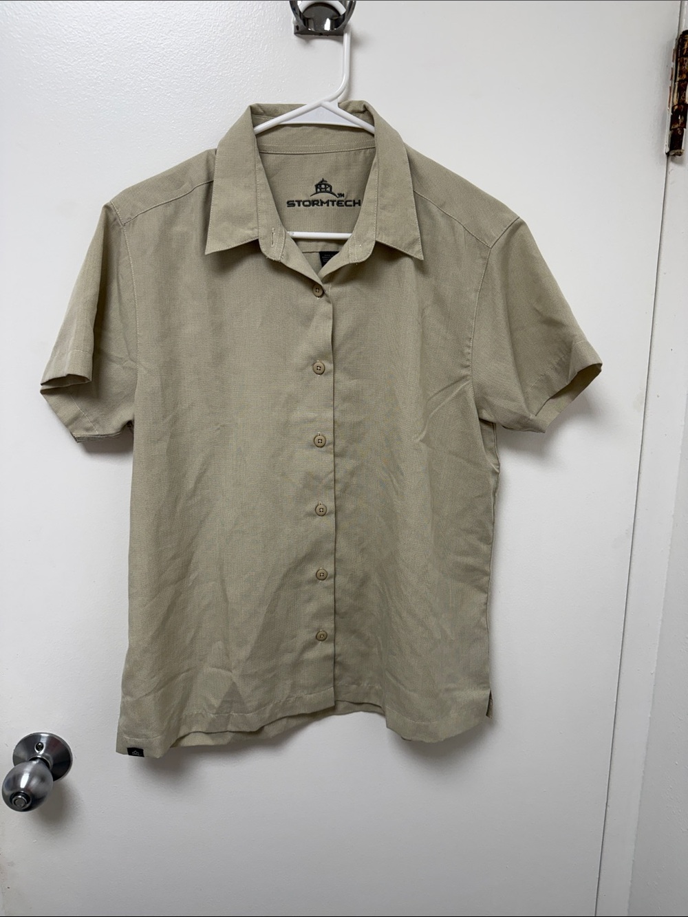 StormTech Short-Sleeve Casual Button-Down Shirt — Beige/Tan